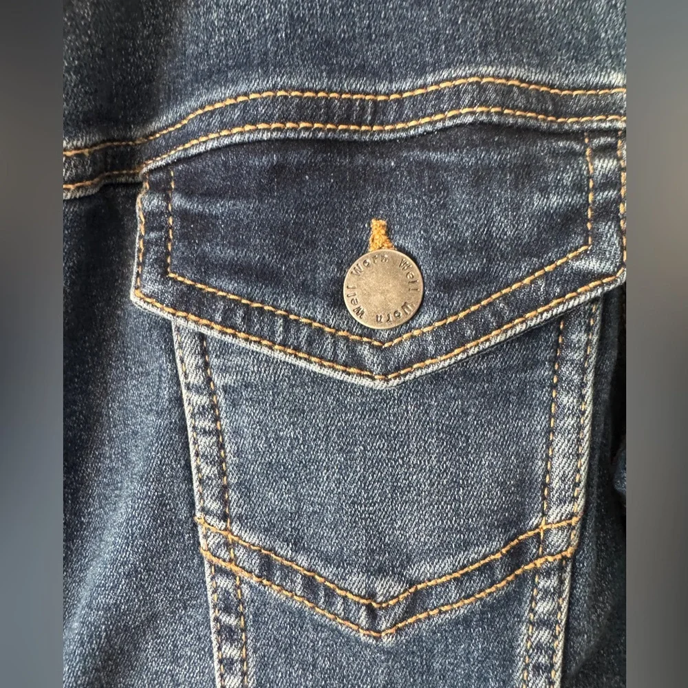 Well Worn Danish Jacket -Women's M
Med Dark Wash - Picture 3 of 9